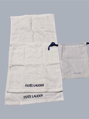 Estee Lauder Towel Accessory Set  with Dust Bag for Travel